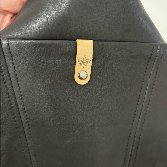 Aritzia exclusive mackage kenya leather jacket - Picture 3 of 8